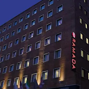 Ramada By Wyndham **** Неаполь