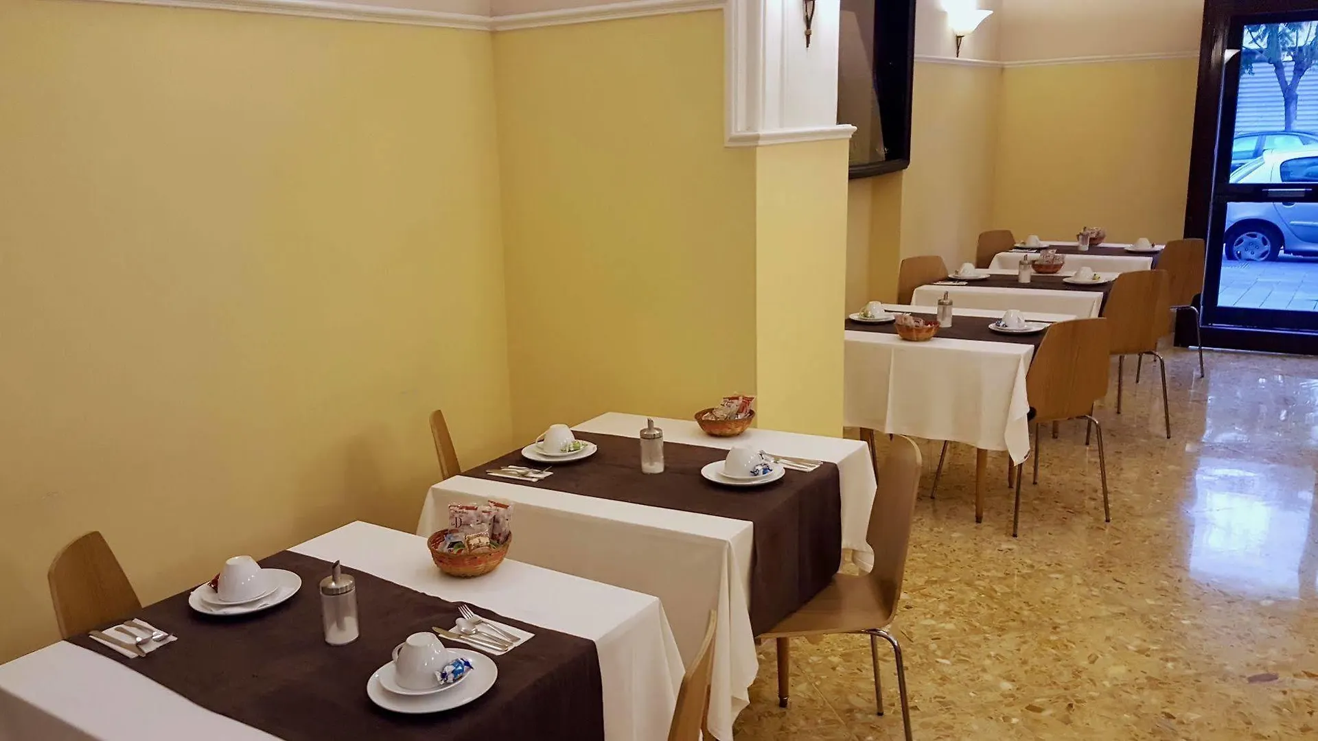 Hotel Fiorentina Неаполь
